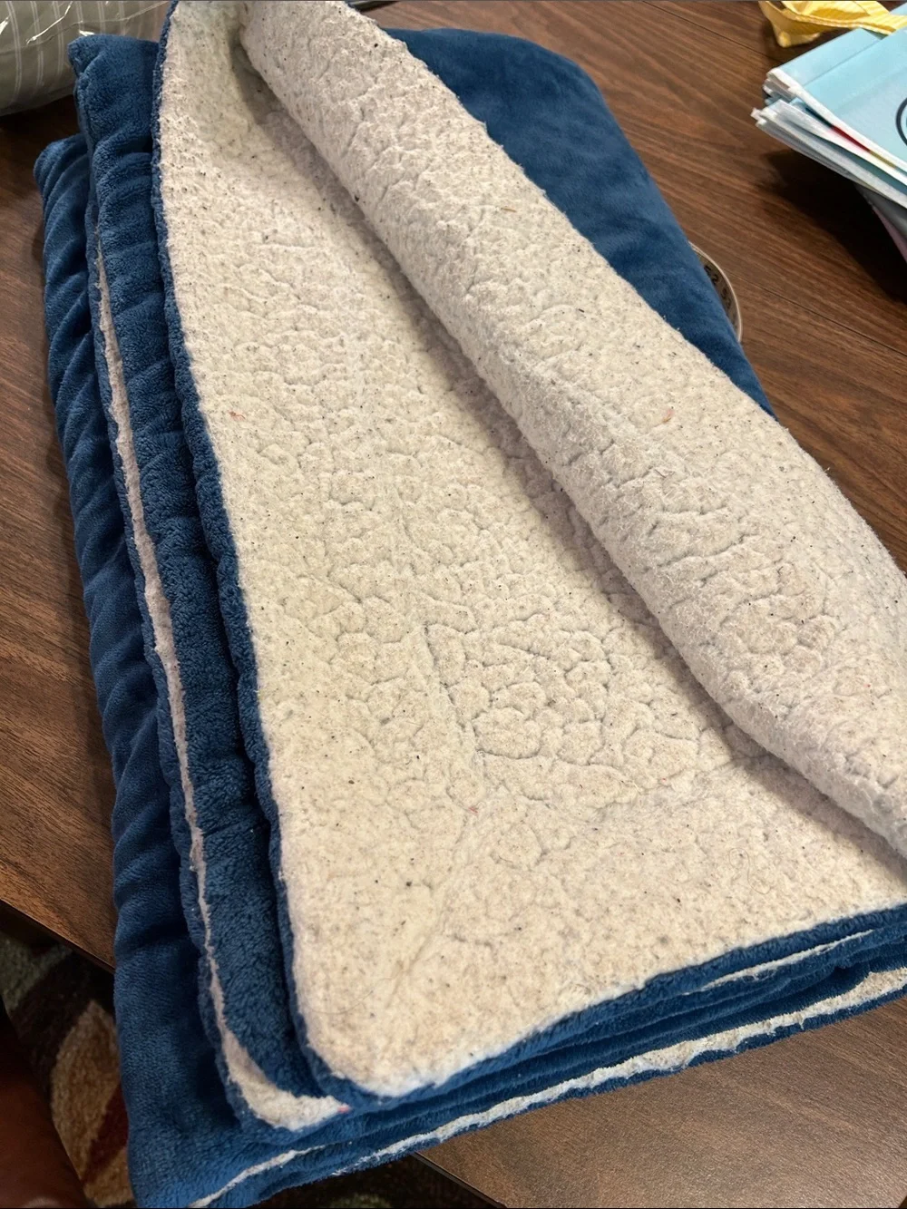 Plush Reversible Blue Sherpa Throw Blanket - Cozy Home Bedding